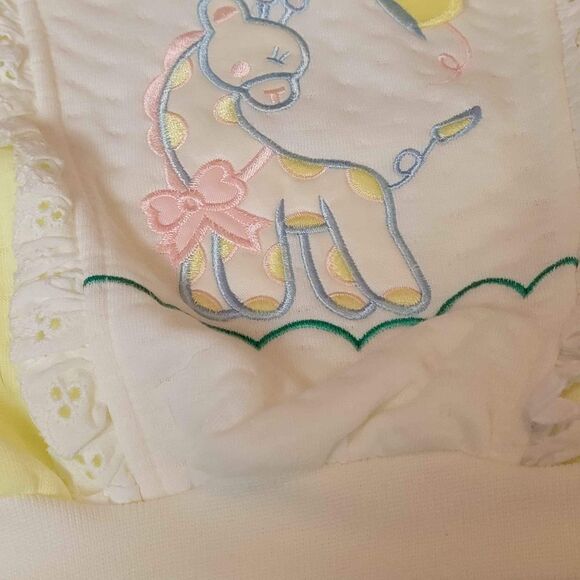 Vintage NWT Baby Girl 6-9 Months Small Steps Yellow Giraffe Outfit - Picture 4 of 6